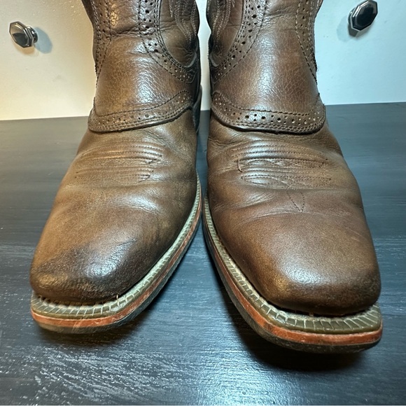 Ariat Men's Heritage Roughstock square toe western boot - Picture 13 of 16